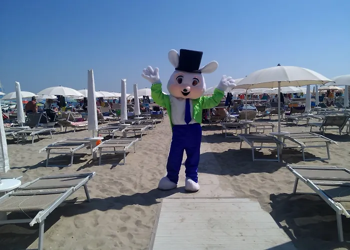 Color Mokambo Shore Family Hotel